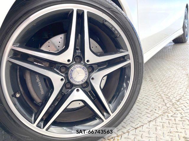 Mercedes Benz CLA-CLASS 2014-02 7358701-14