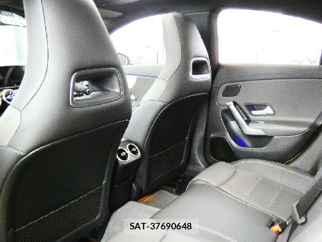 Mercedes Benz CLA-CLASS 2020-07 7392824-25
