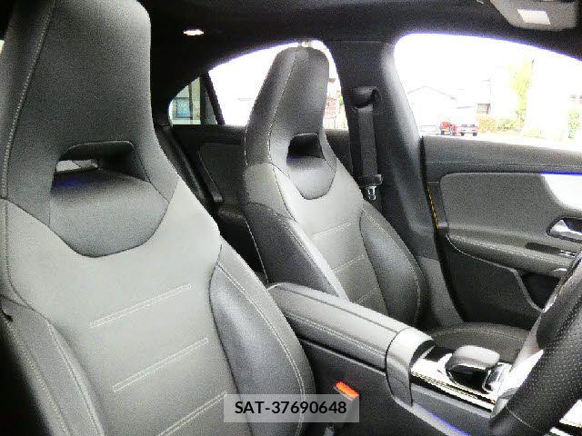 Mercedes Benz CLA-CLASS 2020-07 7392824-27