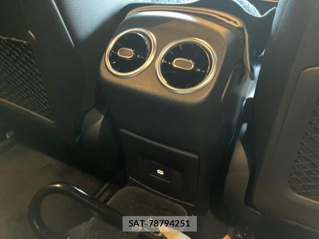 Mercedes Benz CLA-CLASS 2024-06 7455688-11