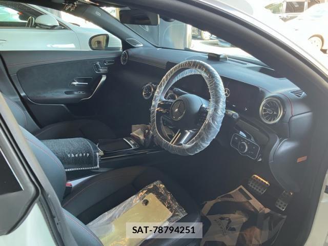 Mercedes Benz CLA-CLASS 2024-06 7455688-8