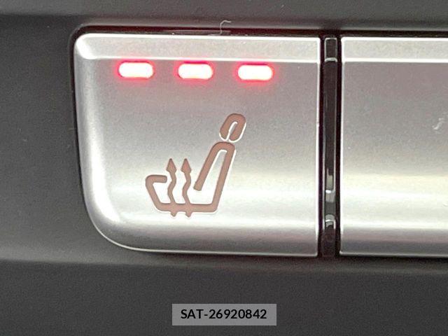 Mercedes Benz CLA-CLASS 2017-09 7562413-6