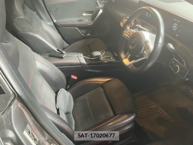 Mercedes Benz CLA-CLASS 2020-04 7562412-13