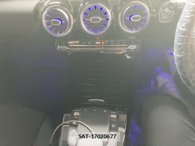 Mercedes Benz CLA-CLASS 2020-04 7562412-23