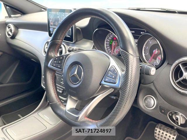 Mercedes Benz CLA-CLASS 2015-10 7562414-12