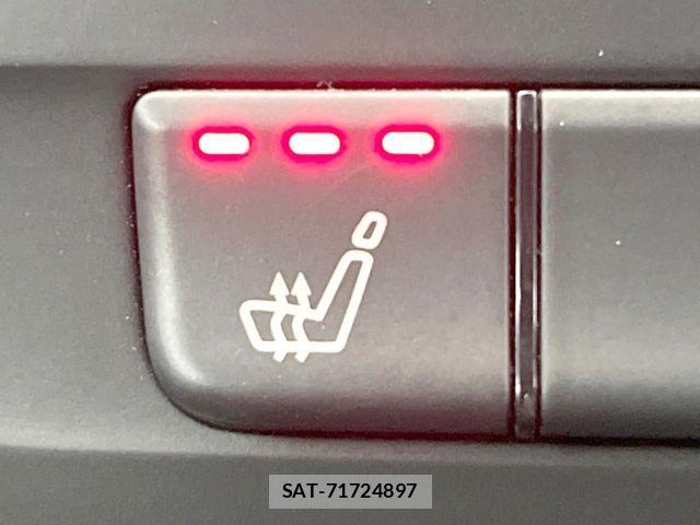 Mercedes Benz CLA-CLASS 2015-10 7562414-5