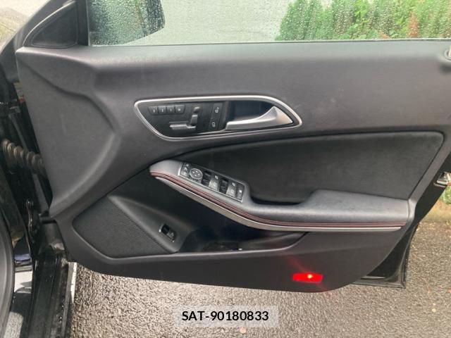 Mercedes Benz CLA-CLASS 2014-01 7617976-14