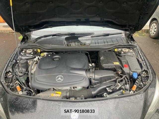 Mercedes Benz CLA-CLASS 2014-01 7617976-19