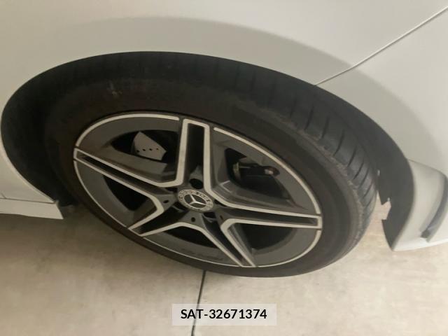 Mercedes Benz CLA-CLASS 2019-11 7617975-5