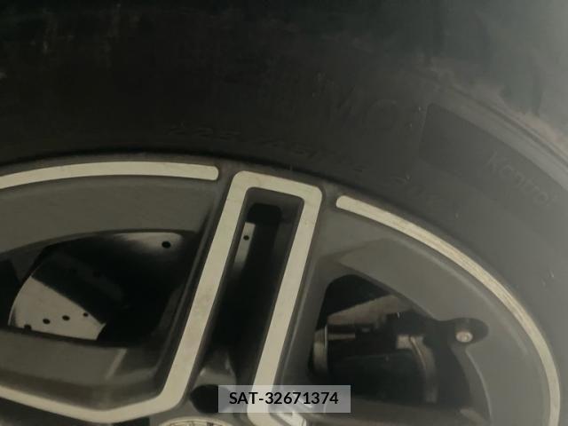 Mercedes Benz CLA-CLASS 2019-11 7617975-6