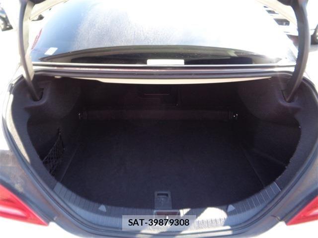 Mercedes Benz CLA-CLASS 2014-06 7617977-15