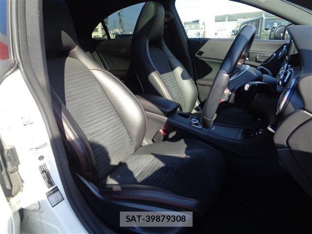 Mercedes Benz CLA-CLASS 2014-06 7617977-17