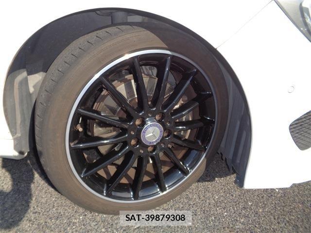 Mercedes Benz CLA-CLASS 2014-06 7617977-6