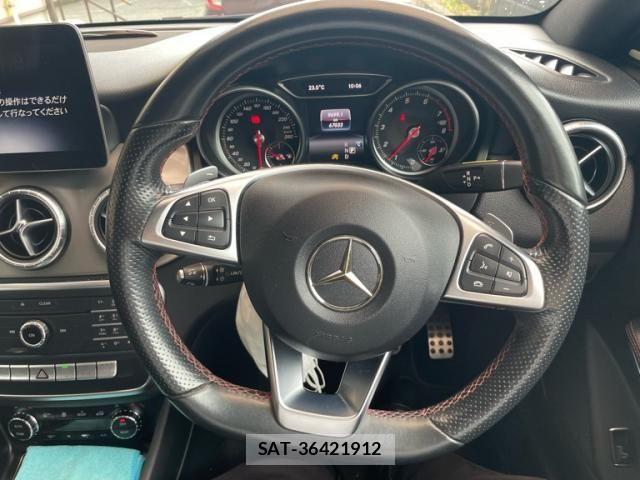 Mercedes Benz CLA-CLASS 2018-03 7786913-11