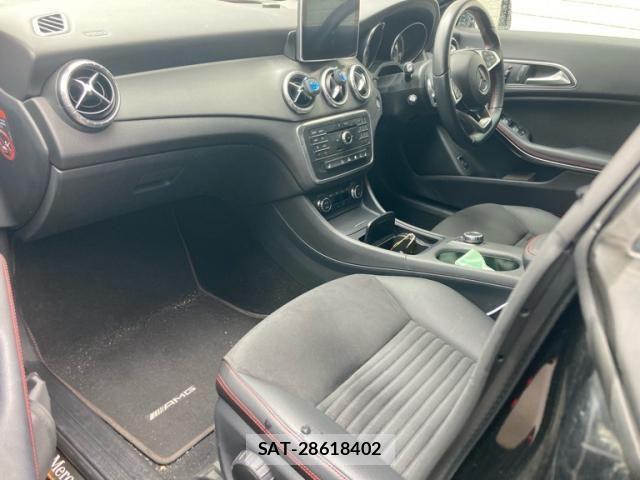 Mercedes Benz CLA-CLASS 2015-06 7877678-8