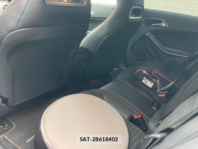 Mercedes Benz CLA-CLASS 2015-06 7877678-10