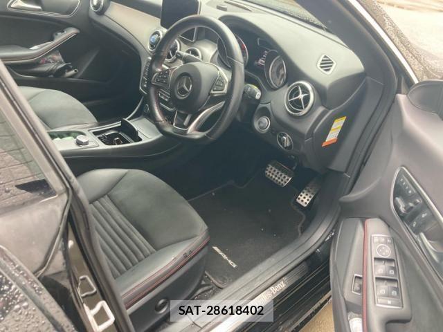 Mercedes Benz CLA-CLASS 2015-06 7877678-11