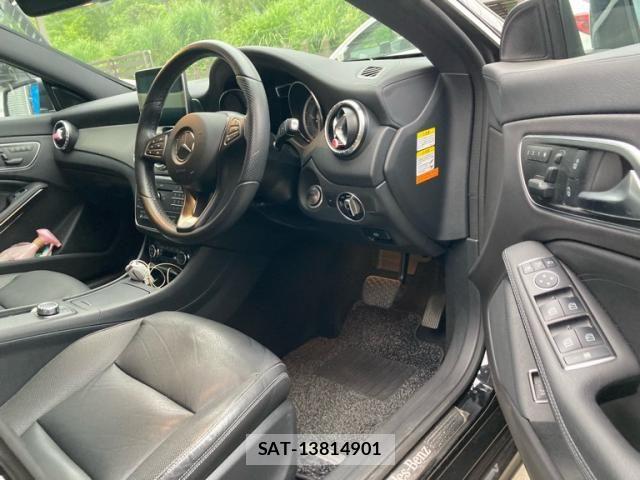 Mercedes Benz CLA-CLASS 2015-11 7877679-9