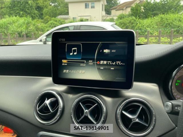 Mercedes Benz CLA-CLASS 2015-11 7877679-22