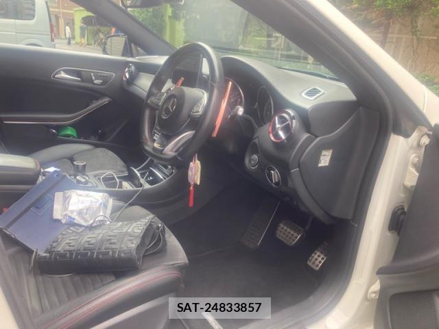 Mercedes Benz CLA-CLASS 2017-09 7877681-11