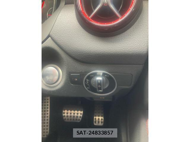 Mercedes Benz CLA-CLASS 2017-09 7877681-16