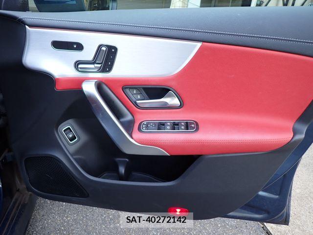 Mercedes Benz CLA-CLASS 2019-11 7877680-21