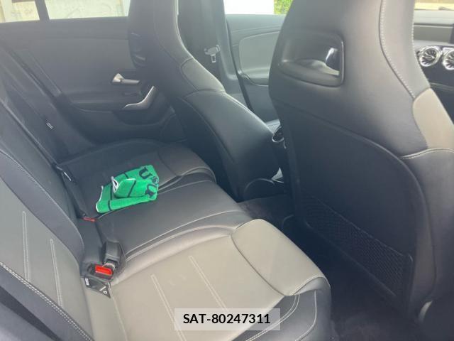 Mercedes Benz CLA-CLASS 2023-06 7979915-11