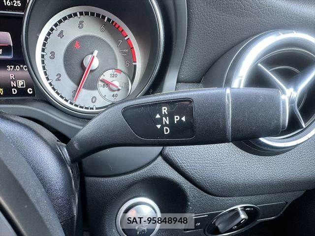 Mercedes Benz CLA-CLASS 2016-09 7979917-29