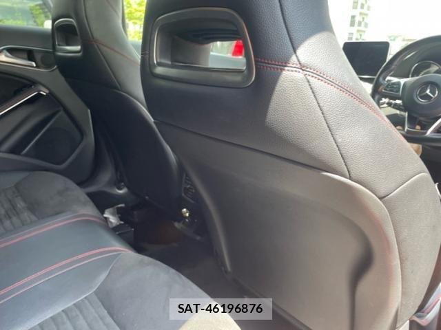 Mercedes Benz CLA-CLASS 2015-09 8036672-13