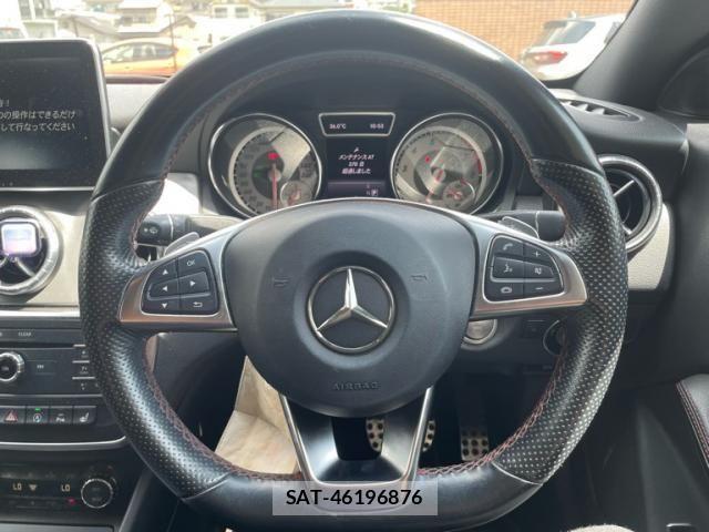 Mercedes Benz CLA-CLASS 2015-09 8036672-14