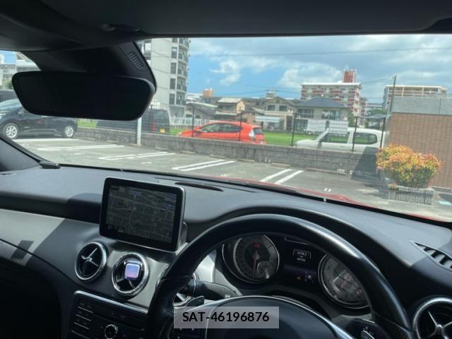 Mercedes Benz CLA-CLASS 2015-09 8036672-22