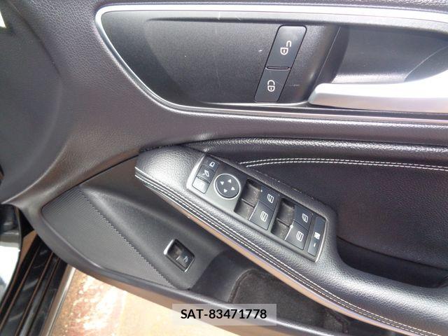 Mercedes Benz CLA-CLASS 2014-03 8074535-10