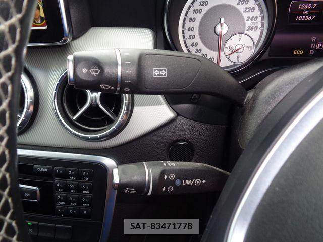 Mercedes Benz CLA-CLASS 2014-03 8074535-14