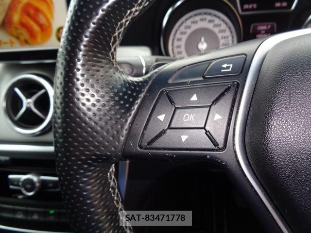 Mercedes Benz CLA-CLASS 2014-03 8074535-16