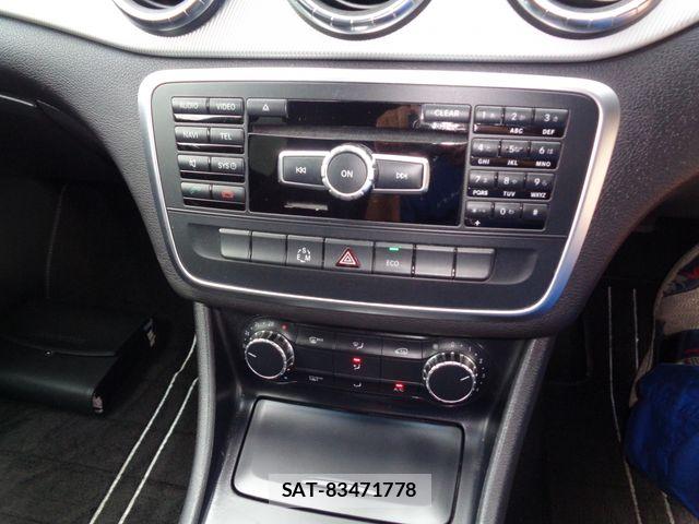 Mercedes Benz CLA-CLASS 2014-03 8074535-20