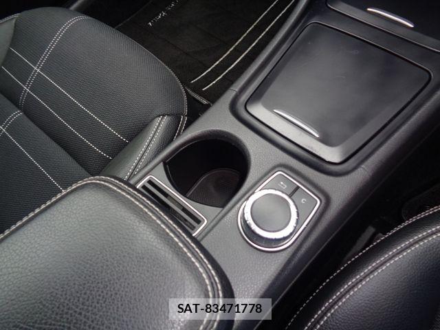 Mercedes Benz CLA-CLASS 2014-03 8074535-21