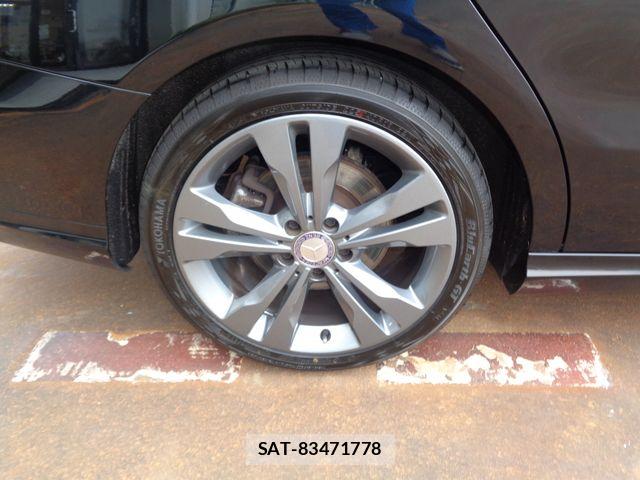 Mercedes Benz CLA-CLASS 2014-03 8074535-23