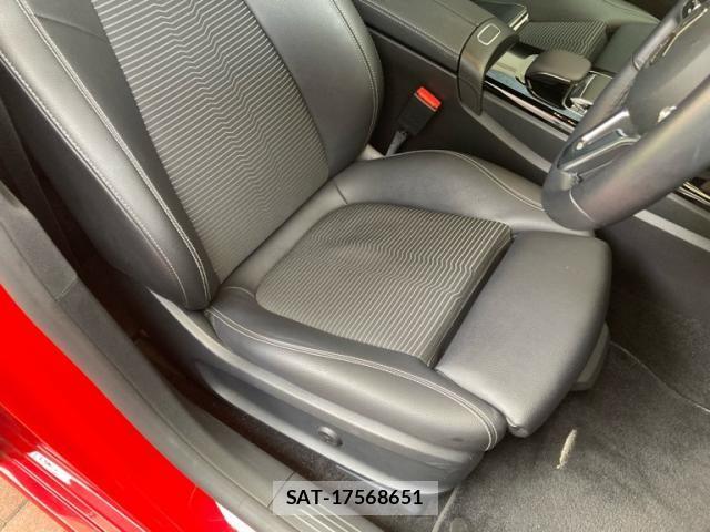 Mercedes Benz CLA-CLASS 2019-11 8100360-9