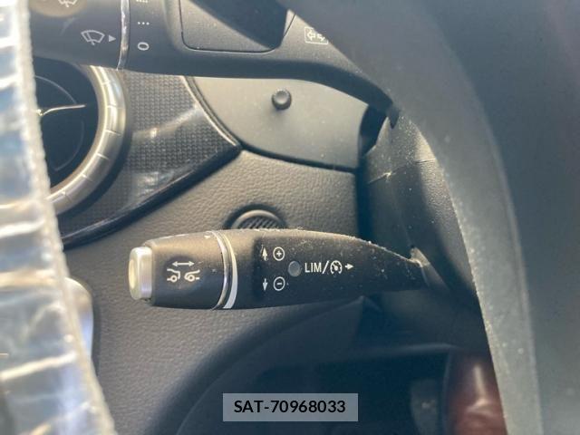 Mercedes Benz CLA-CLASS 2018-04 8100359-17