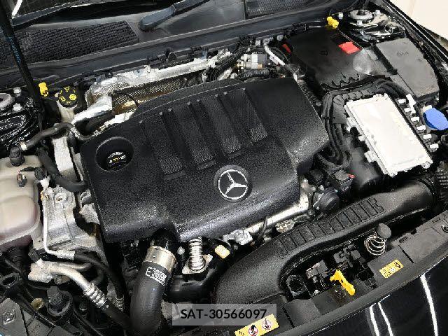 Mercedes Benz CLA-CLASS 2021-07 8131163-9