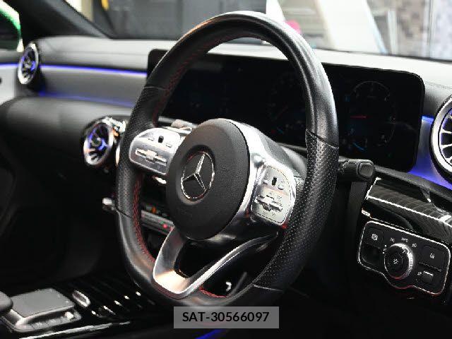 Mercedes Benz CLA-CLASS 2021-07 8131163-27
