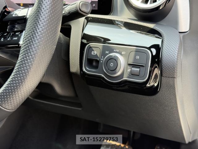 Mercedes Benz CLA-CLASS 2025-02 8158783-14