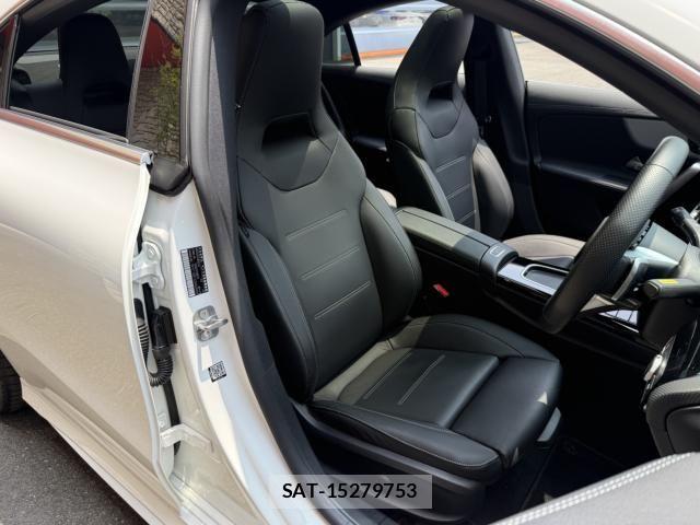 Mercedes Benz CLA-CLASS 2025-02 8158783-3
