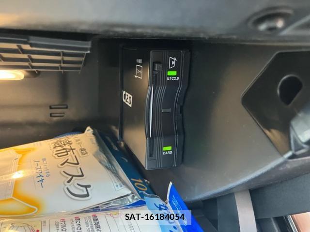 Mercedes Benz CLA-CLASS 2019-09 8230770-26