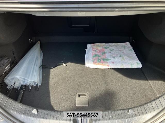 Mercedes Benz CLA-CLASS 2016-03 8245869-17