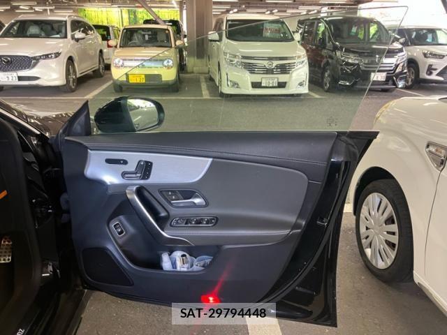 Mercedes Benz CLA-CLASS 2019-09 8315374-11