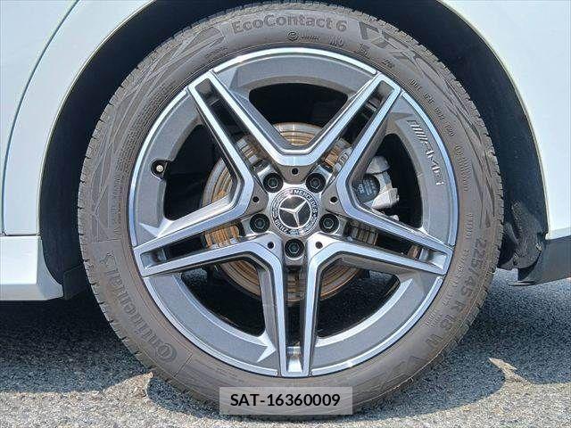 Mercedes Benz CLA-CLASS 2020-12 8336722-24