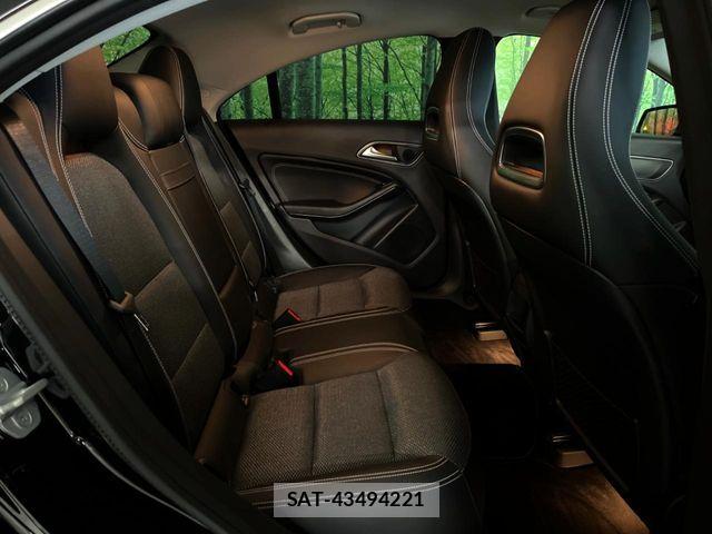 Mercedes Benz CLA-CLASS 2017-03 8336726-9