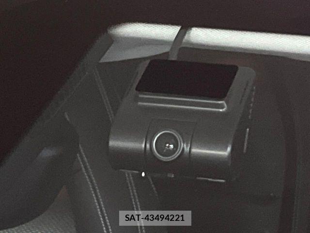 Mercedes Benz CLA-CLASS 2017-03 8336726-5