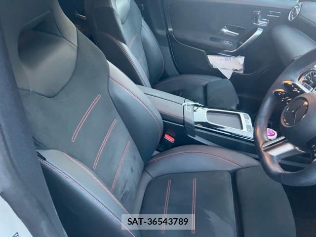 Mercedes Benz CLA-CLASS 2024-02 8336720-11
